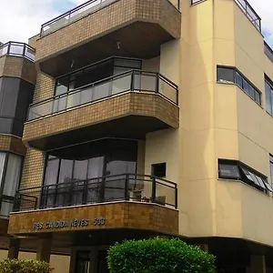 apartamento-rafaelli.santa-catarina-brasil.com/